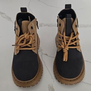 Unk Kids Boots - Black and Tan